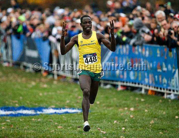 2015NCAAXC-0132.JPG - 2015 NCAA D1 Cross Country Championships, November 21, 2015, held at E.P. "Tom" Sawyer State Park in Louisville, KY.